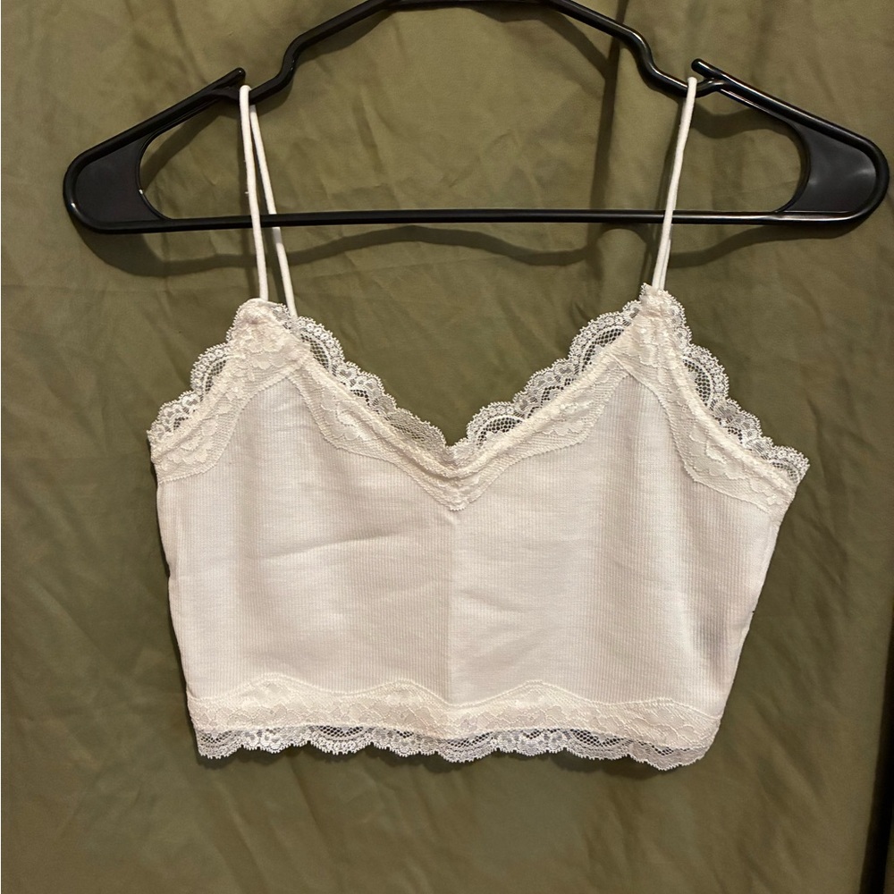 SHEIN White Lace-Trimmed Cami